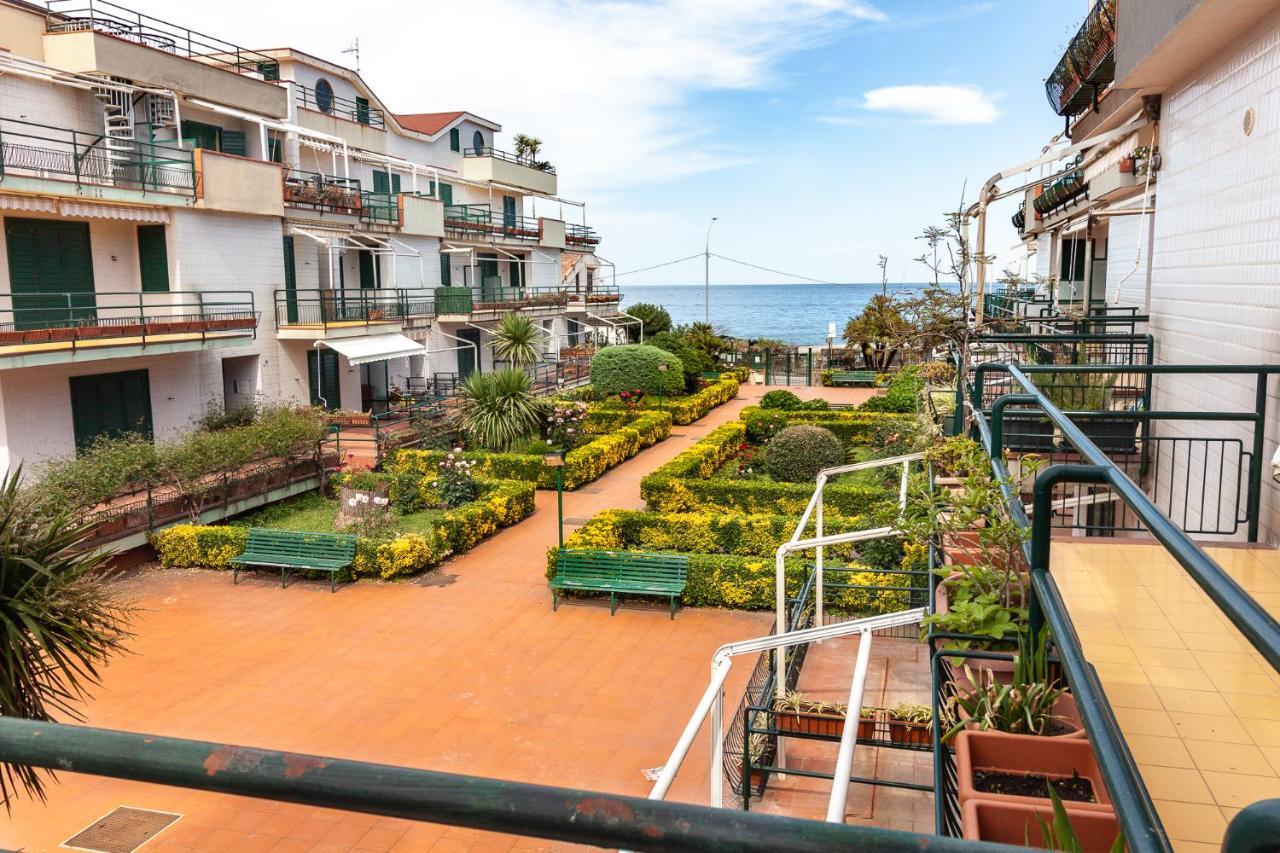 Stella Marina Apartment Mascali Exterior photo